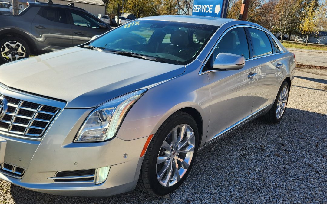 SOLD 2015 Cadillac XTS FWD Luxury 1SB 40k miles